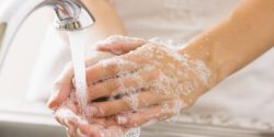 food-safety-wash hands